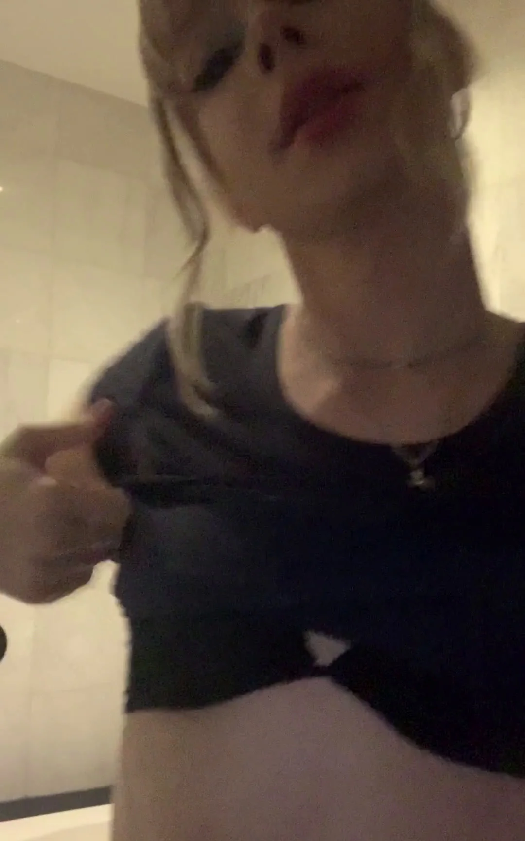 Blonde Transsexual Solo Show - Shemale - Ladyboy - popular extreme video on XXXExtreme
