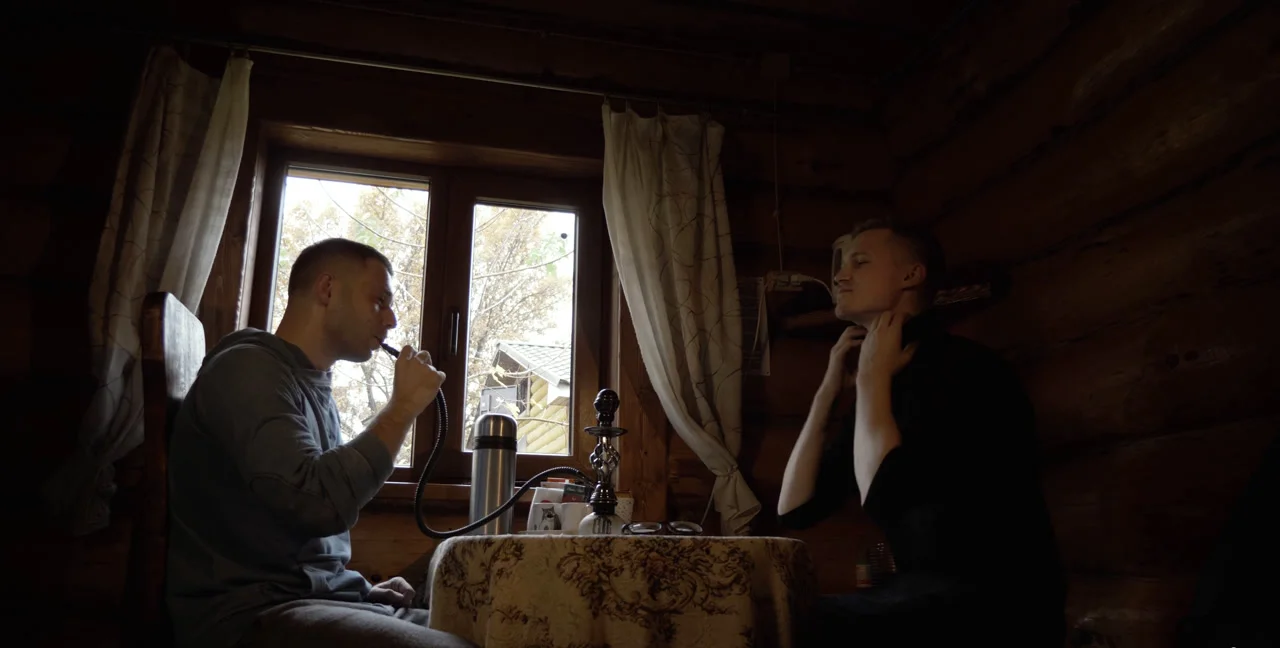 Muscular Twinks Engage in Bareback at the Sauna - Gay - popular extreme video on XXXExtreme