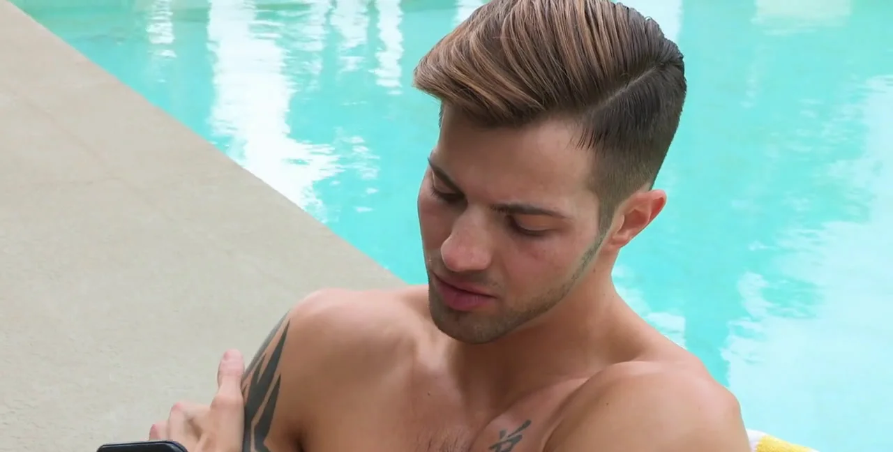 Swim Meat: A Dirty, Atmospheric Gay Porn Encounter! - Twink - popular extreme video on XXXExtreme