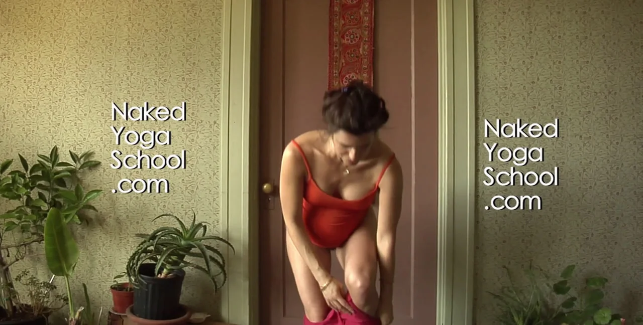 Cara - Pregnant Yoga goddess, preggo bliss! - Knocked Up download on XXXExtreme