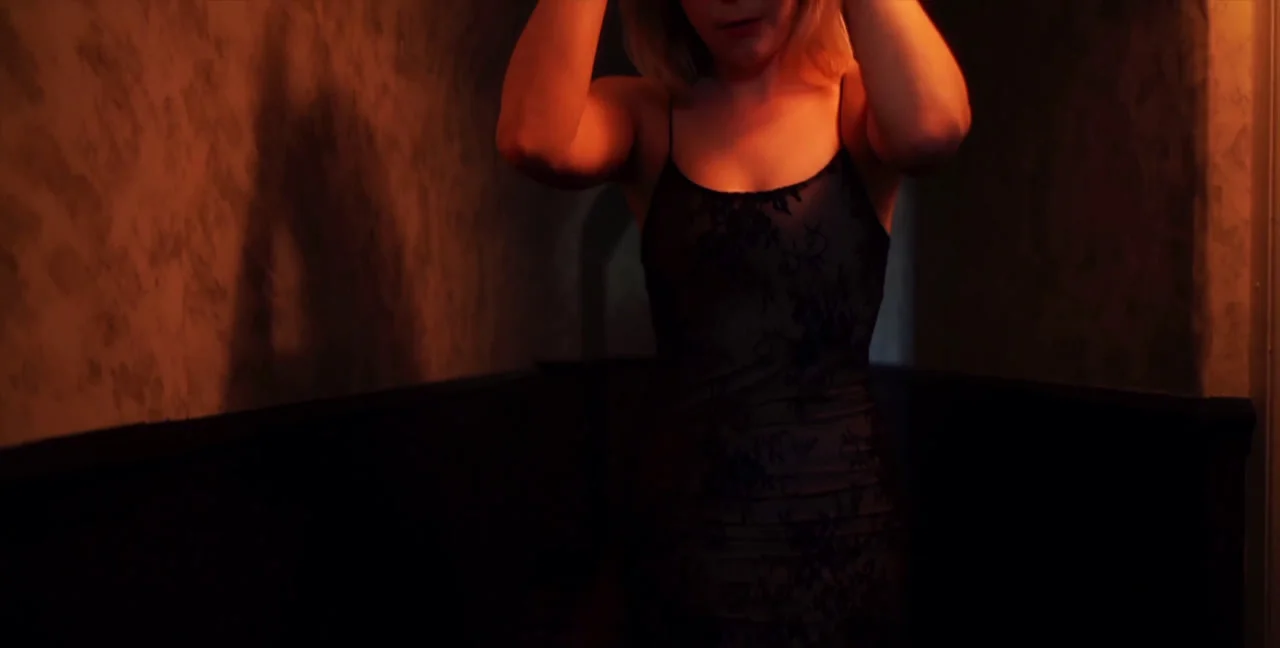 Wax Play with Lucy Lauren - Bondage - Rope - Tied Up - Restraints - related extreme video on XXXExtreme